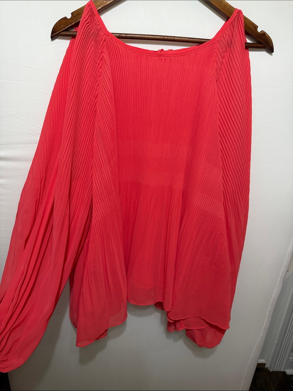 Cato Coral Pleated Cold-Shoulder Blouse